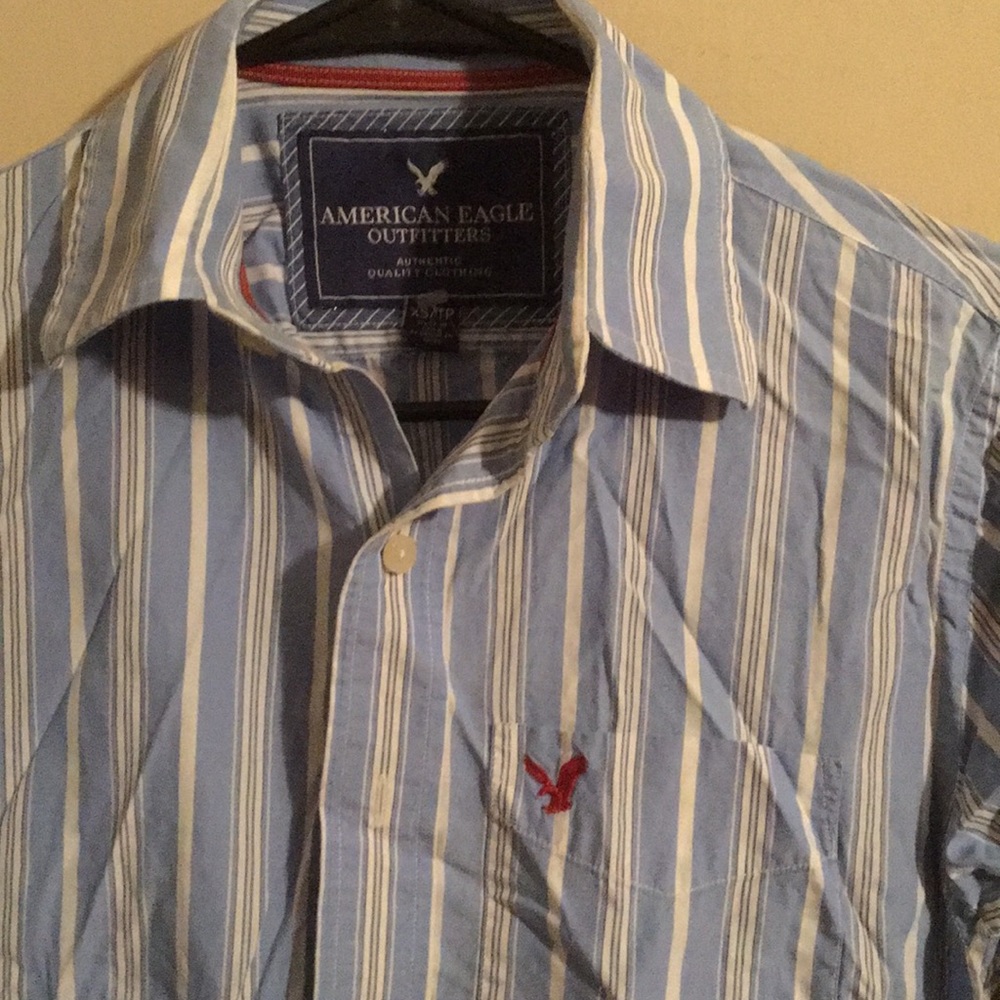 American Eagle Button Down